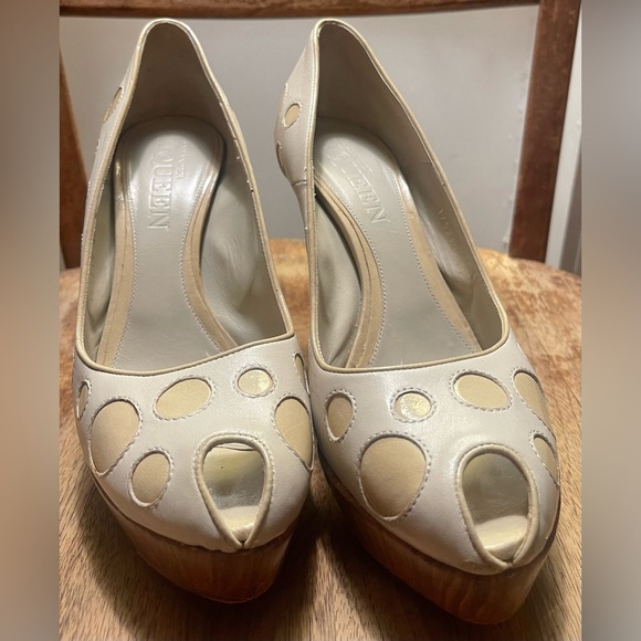 Alexander McQueen Polka Dot Peep-toe heels size 40 - Picture 3 of 9